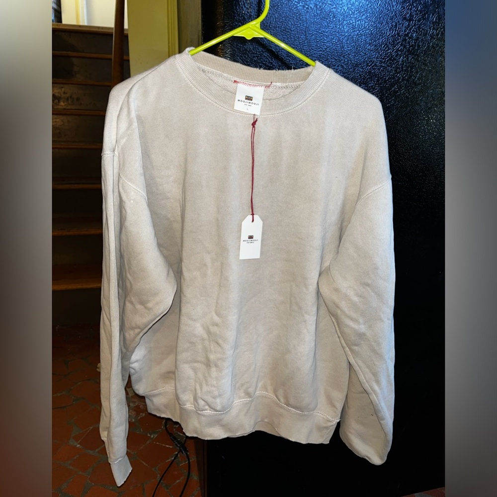 Moojimooji sweater